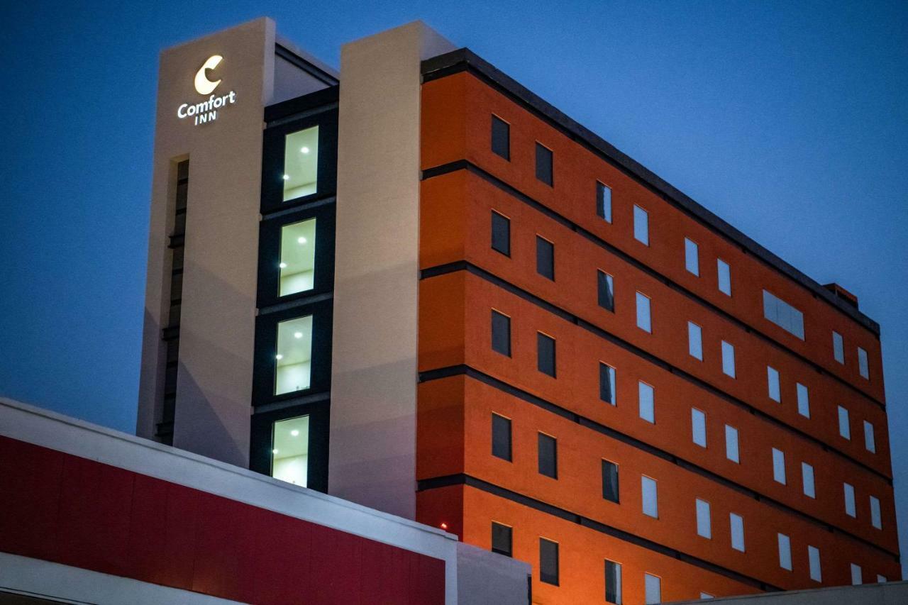 Comfort Inn Irapuato Esterno foto