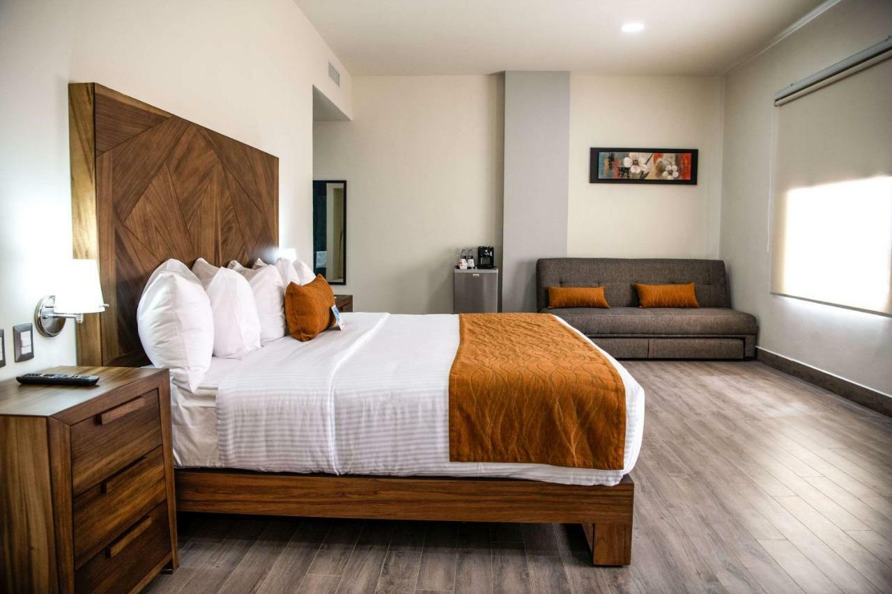 Comfort Inn Irapuato Esterno foto